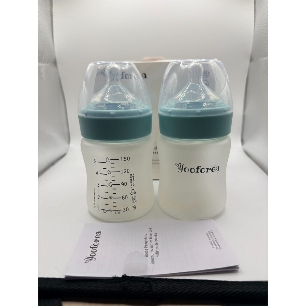 Yooforea Silicon Coated Glass Baby Bottle - Set of‎ 2 - 5 oz
